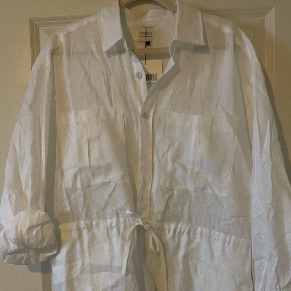 Dissh brand new linen romper!